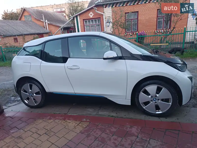 BMW I3