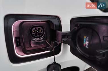 Хэтчбек BMW I3 2015 в 
