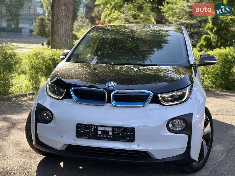 Хэтчбек BMW I3 2016 в Киеве