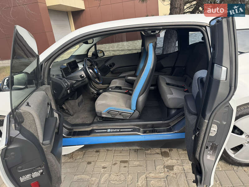 Хетчбек BMW I3 2015 в Дніпрі