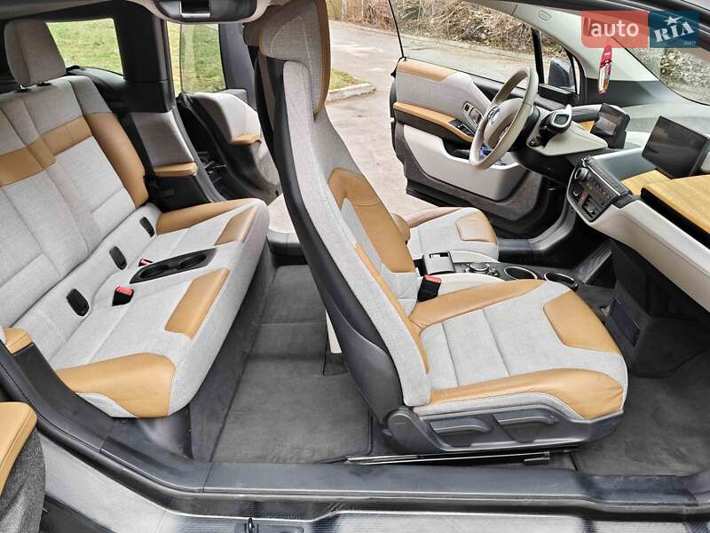 Хетчбек BMW I3 2016 в Тернополі