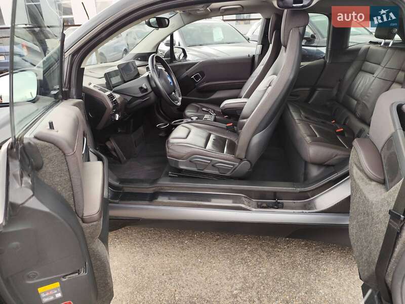 Хэтчбек BMW I3 2016 в Киеве