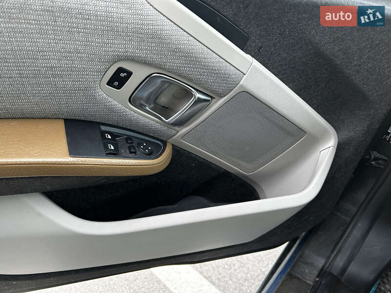 Хэтчбек BMW I3 2014 в Киеве