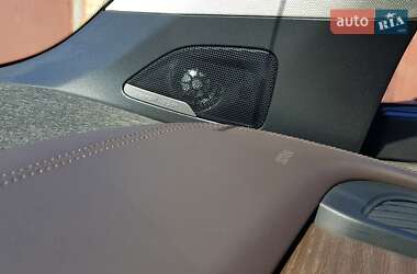 Хетчбек BMW I3 2016 в 