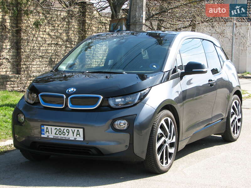 Хетчбек BMW I3 2016 в 