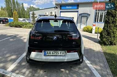 Хетчбек BMW I3 2016 в 