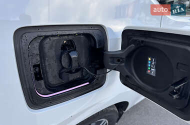 Хэтчбек BMW I3 2015 в 
