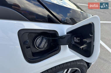 Хэтчбек BMW I3 2015 в 