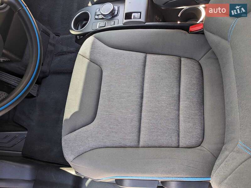 Хетчбек BMW I3 2015 в Кам'янському фото 15 Хетчбек BMW I3 2015 в Кам'янському