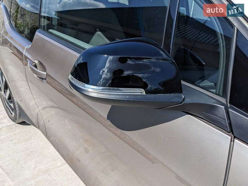 Хетчбек BMW I3 2015 в Кам'янському фото 21 Хетчбек BMW I3 2015 в Кам'янському