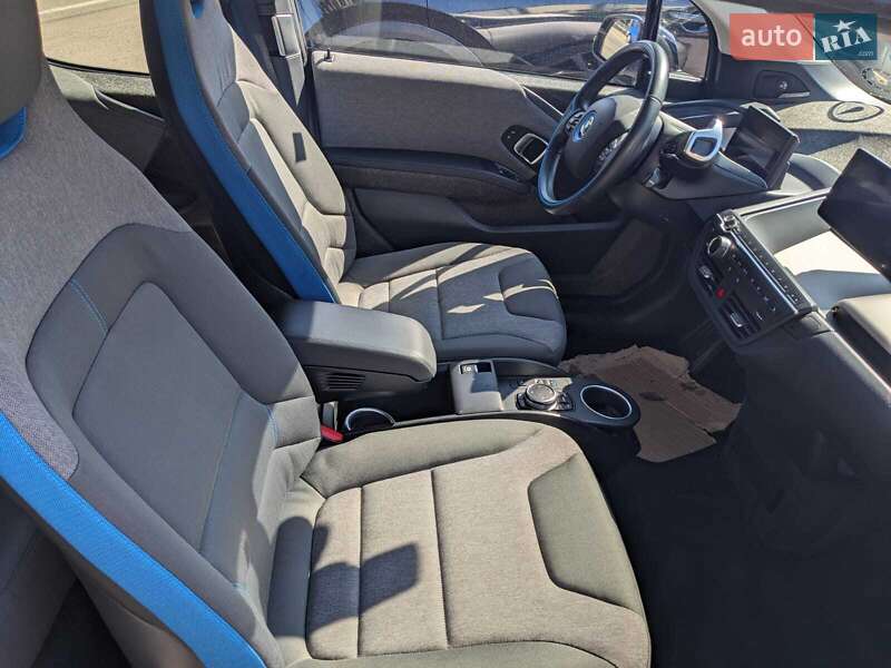 Хетчбек BMW I3 2015 в Кам'янському фото 24 Хетчбек BMW I3 2015 в Кам'янському