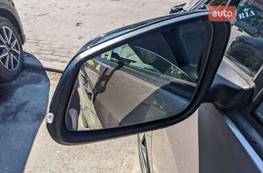 Хэтчбек BMW I3 2015 в 