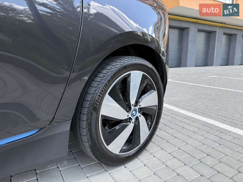 Хэтчбек BMW I3 2015 в Виннице