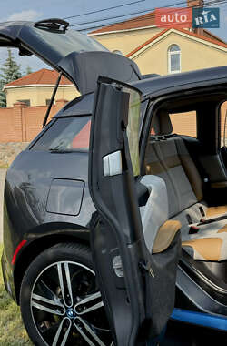 Хетчбек BMW I3 2014 в 