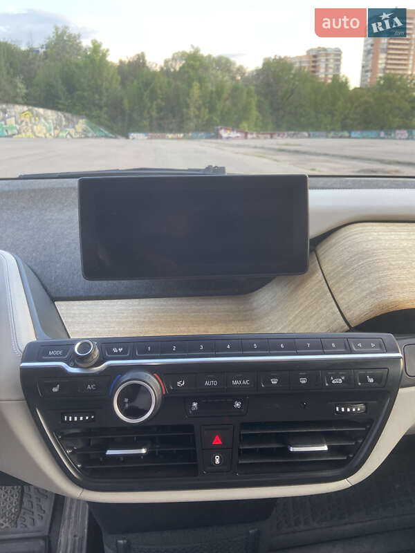 Хэтчбек BMW I3 2014 в Киеве