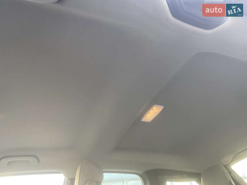 Хэтчбек BMW I3 2014 в Киеве