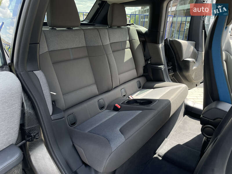 Хэтчбек BMW I3 2016 в Ковеле