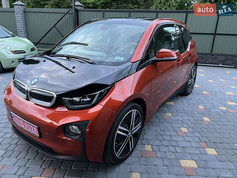 Хэтчбек BMW I3 2014 в Владимире