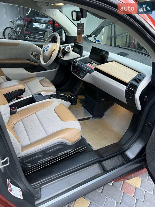 Хэтчбек BMW I3 2014 в Владимире