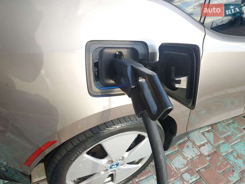 Хетчбек BMW I3 2015 в Одесі