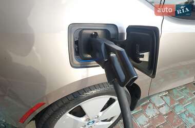 Хэтчбек BMW I3 2015 в 