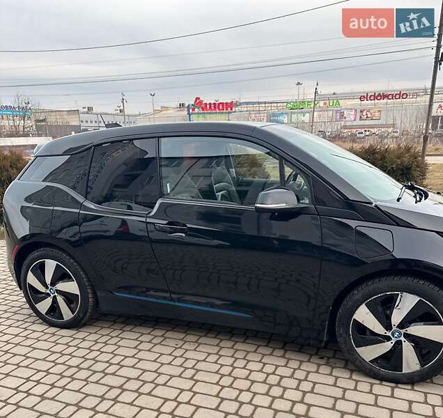 Хетчбек BMW I3 2016 в Чернівцях