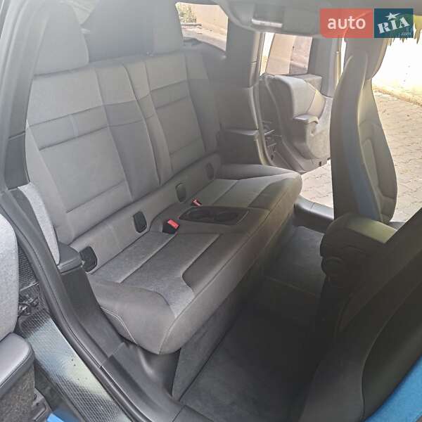 Хэтчбек BMW I3 2017 в Хмельницком