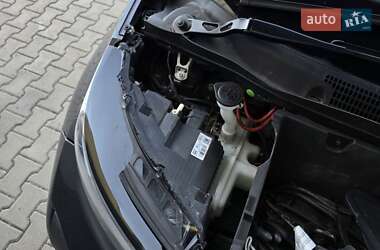 Хэтчбек BMW I3 2015 в 