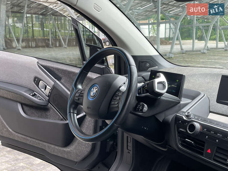 Хэтчбек BMW I3 2015 в Львове