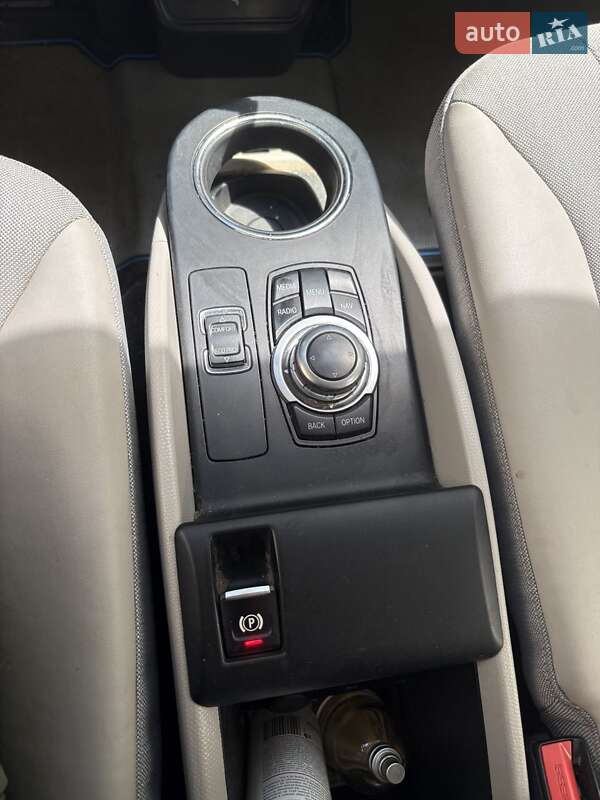 Хэтчбек BMW I3 2015 в Черновцах