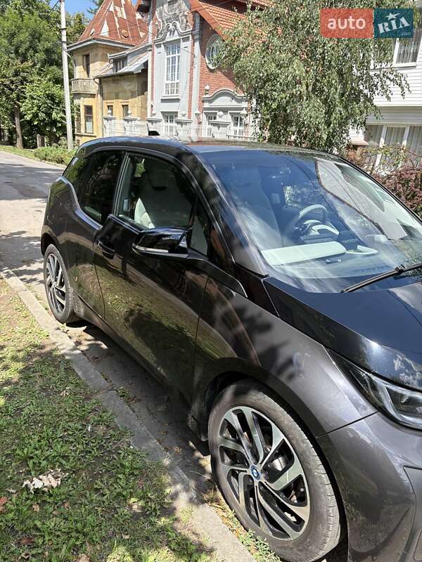 Хэтчбек BMW I3 2015 в Черновцах