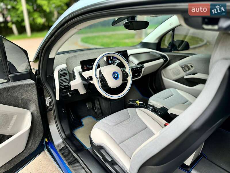 Хэтчбек BMW I3 2015 в Львове
