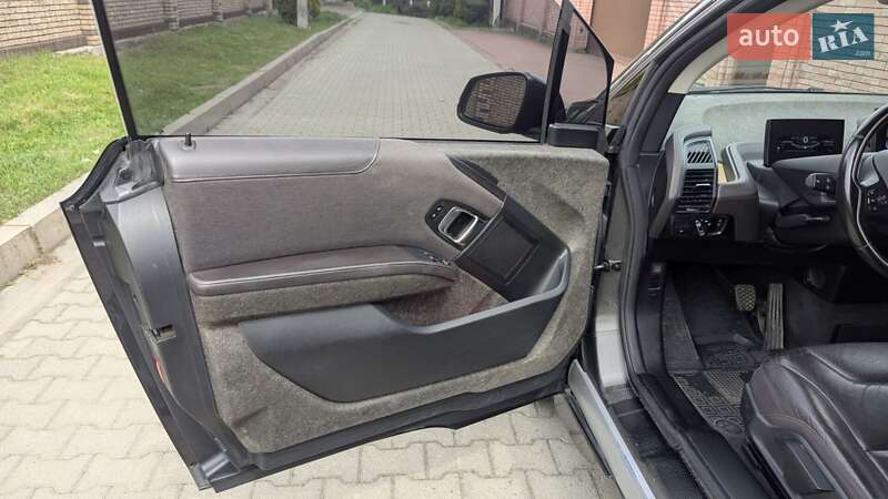 Хэтчбек BMW I3 2015 в Черновцах