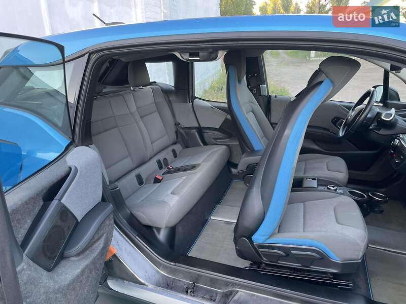 Хэтчбек BMW I3 2016 в Коростене