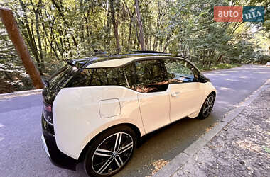 Хэтчбек BMW I3 2017 в 