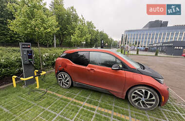 Хэтчбек BMW I3 2015 в 