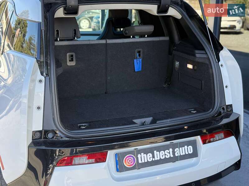 Хетчбек BMW I3 2016 в Рівному