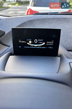 Хэтчбек BMW I3 2016 в 