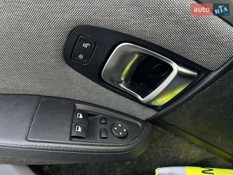 Хэтчбек BMW I3 2014 в Луцке