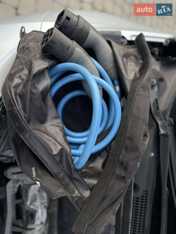 Хэтчбек BMW I3 2014 в Луцке