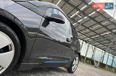 Хэтчбек BMW I3 2015 в 