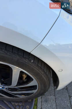 Хэтчбек BMW I3 2015 в 