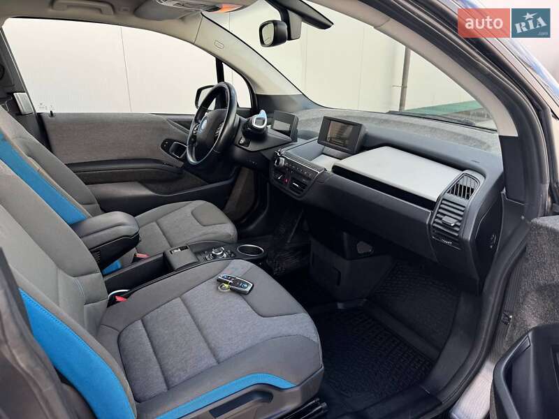 Хэтчбек BMW I3 2015 в Виннице