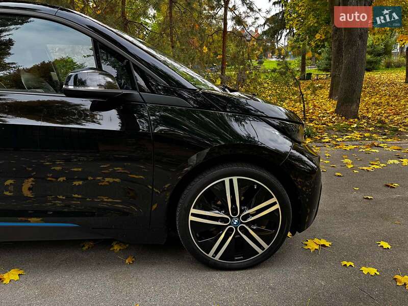 Хэтчбек BMW I3 2016 в Киеве