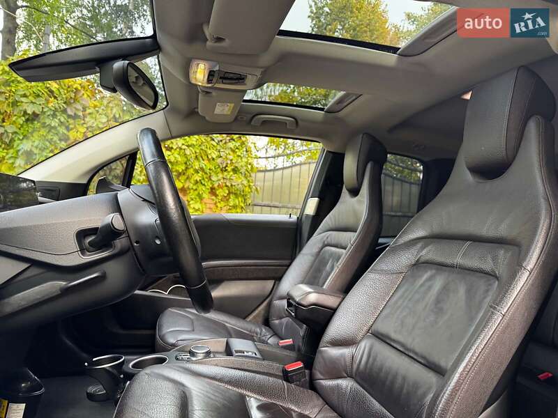 Хэтчбек BMW I3 2016 в Киеве