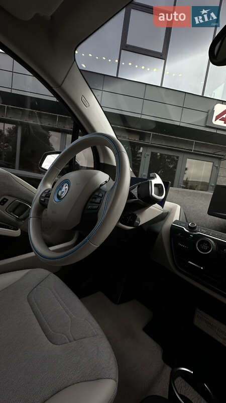 Хэтчбек BMW I3 2014 в Ивано-Франковске