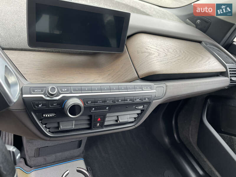 Хэтчбек BMW I3 2017 в Киеве
