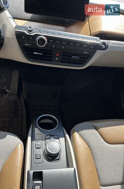 Хэтчбек BMW I3 2015 в 