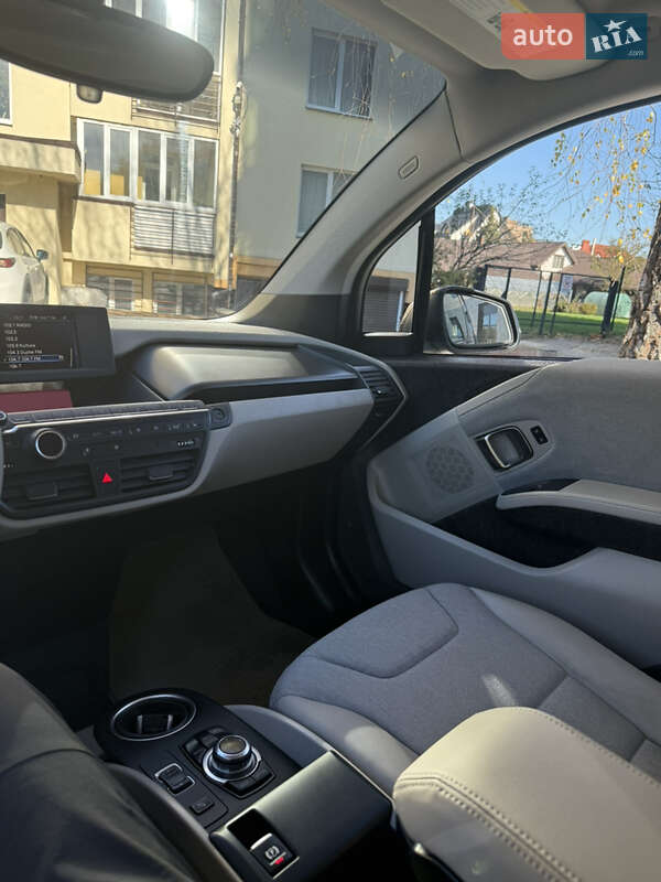 Хэтчбек BMW I3 2015 в Львове