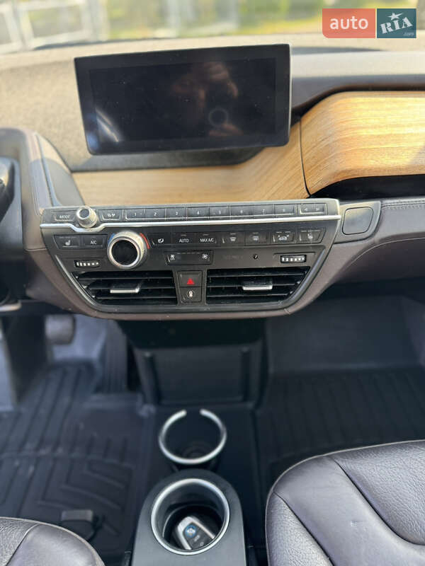 Хетчбек BMW I3 2015 в Рівному фото 8 Хетчбек BMW I3 2015 в Рівному